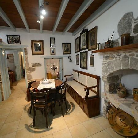 Mandrákion Old Traditional House מראה חיצוני תמונה