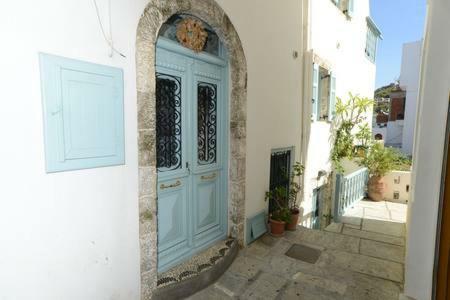 Mandrákion Old Traditional House מראה חיצוני תמונה
